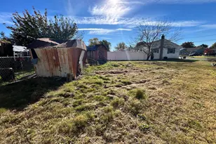 24 W Lois Dr, Monroe Township, NJ 08094 - Photo 4