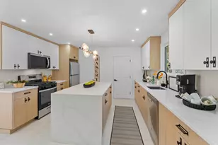 25 N Evergreen Ave, Woodbury, NJ 08096 - Photo 1