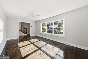 10 Birch Grove Ln, Blackwood, NJ 08012 - Photo 4