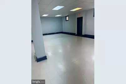 403 W Broad Street, Greenwich Township, NJ 08027 - Photo 4