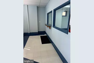 403 W Broad Street, Greenwich Township, NJ 08027 - Photo 2