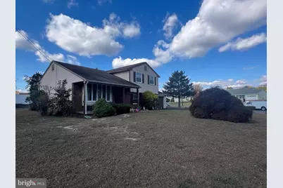 825 Lexington Avenue, Blackwood, NJ 08012 - Photo 2