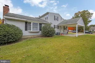 8 Clark Dr, West Deptford, NJ 08096 - Photo 2