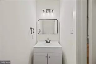 19 Intrepid Dr, Sewell, NJ 08080 - Photo 16