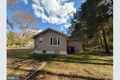 664 Scotland Run Avenue, Franklin Township, NJ 08322 - Photo 2