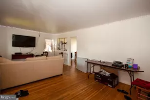 10 Sherwood Ln, Glassboro, NJ 08028 - Photo 4