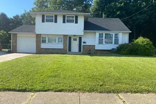 22 Fairmount Dr, Glassboro, NJ 08028 - Photo 2