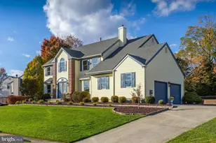 22 Orchard Dr, Harrison Township, NJ 08062 - Photo 2