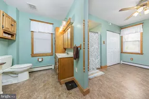 300 Asbury Ave, National Park, NJ 08063 - Photo 18