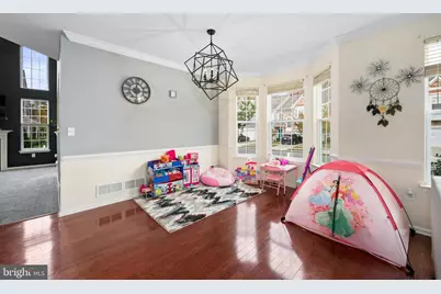 341 Chancellor Dr, Deptford, NJ 08096 - Photo 6