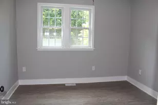 25 Church St, Glassboro, NJ 08028 - Photo 16