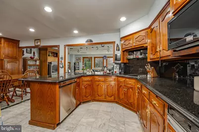 953 Chestnut Avenue, Woodbury, NJ 08096 - Photo 8