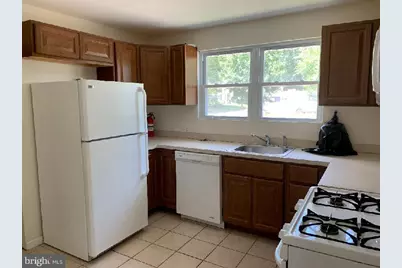 223 Dickinson Road, Glassboro, NJ 08028 - Photo 4