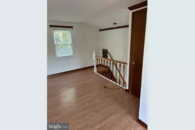 17 Higginsville Lane, East Greenwich Township, NJ 08061 - Photo 2