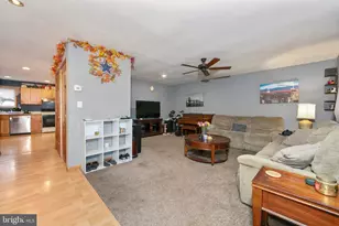 192 Altair Dr, Sewell, NJ 08080 - Photo 2
