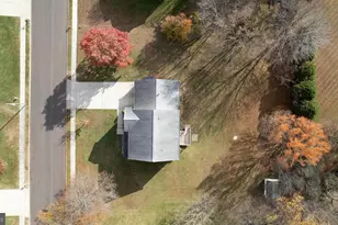 308 Snowgoose Ln, Harrison Township, NJ 08062 - Photo 6