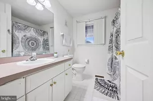 1 Quail Hollow Dr, Sewell, NJ 08080 - Photo 18