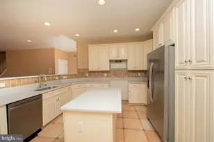 549 Maidstone Dr, Monroe Township, NJ 08094 - Photo 26