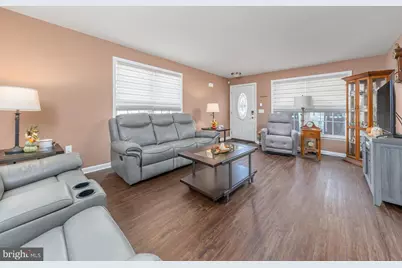 165 Dorian Drive, Monroe Township, NJ 08094 - Photo 6