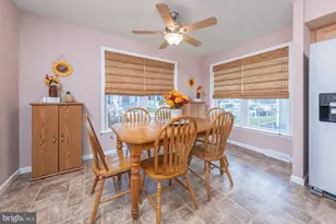 165 Dorian Dr, Monroe Township, NJ 08094 - Photo 10