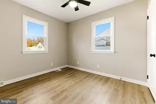 216 E Howard St, Clayton, NJ 08312 - Photo 12