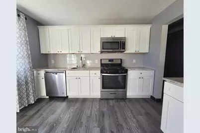 102 Sherwood Drive, Washington Township, NJ 08012 - Photo 12