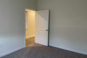 351 Oakwood Ave, Glassboro, NJ 08028 - Photo 4