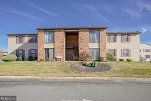 5 Kent Pl, Sewell, NJ 08080 - Photo 2