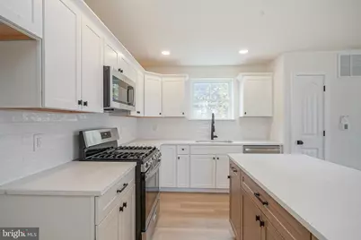 300 Lincoln Avenue, Paulsboro, NJ 08066 - Photo 4