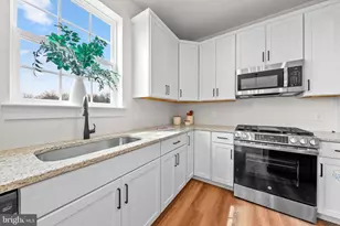 9 Redkist Dr, Harrison Township, NJ 08062 - Photo 12