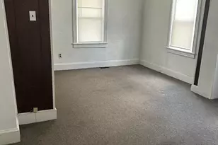 225 W Buck St, Paulsboro, NJ 08066 - Photo 14