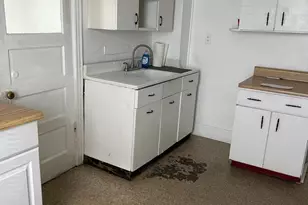 225 W Buck St, Paulsboro, NJ 08066 - Photo 18