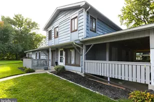 87 Woodway Dr, West Deptford, NJ 08066 - Photo 1