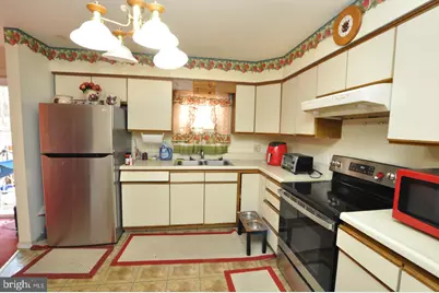 818 Mail Avenue, Woodbury, NJ 08096 - Photo 10