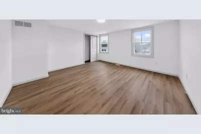 121 N Repauno Avenue, Greenwich Township, NJ 08027 - Photo 6