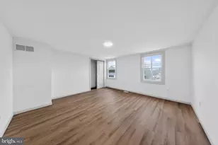 121 N Repauno Ave, Greenwich Township, NJ 08027 - Photo 6