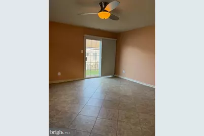 722 Virgin Island Drive, Monroe Township, NJ 08094 - Photo 6