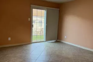 722 Virgin Island Dr, Monroe Township, NJ 08094 - Photo 6