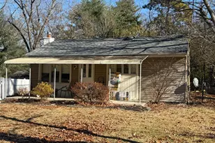 1452 14th Ave, Monroe Township, NJ 08094 - Photo 2