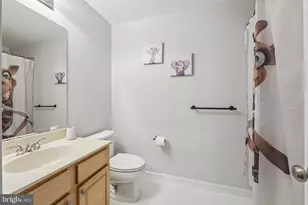 208 Chancellor Dr, Woodbury, NJ 08096 - Photo 22