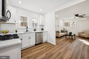 100 Stage Coach Rd, Monroe Township, NJ 08094 - Photo 14