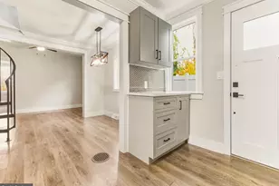 705 N Grand Ave, National Park, NJ 08063 - Photo 8