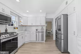 5 Greenleigh Cir, Sewell, NJ 08080 - Photo 18