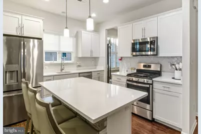 504 Castlebay Drive, Monroe Township, NJ 08094 - Photo 8