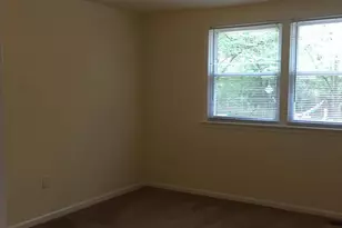 25 Zane St, Glassboro, NJ 08028 - Photo 12