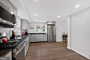 255 Washington Ave, Monroe Township, NJ 08094 - Photo 14