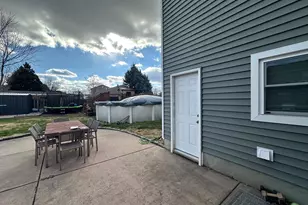 304 Thackeray, Monroe Township, NJ 08094 - Photo 8