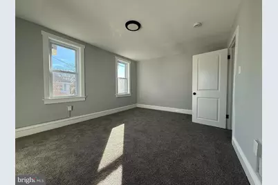 333 W Buck Street, Paulsboro, NJ 08066 - Photo 16