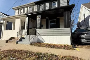 333 W Buck St, Paulsboro, NJ 08066 - Photo 2