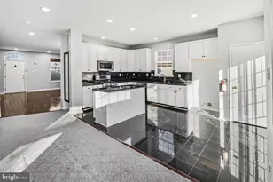 109 Holly Dr, Woolwich Township, NJ 08085 - Photo 2